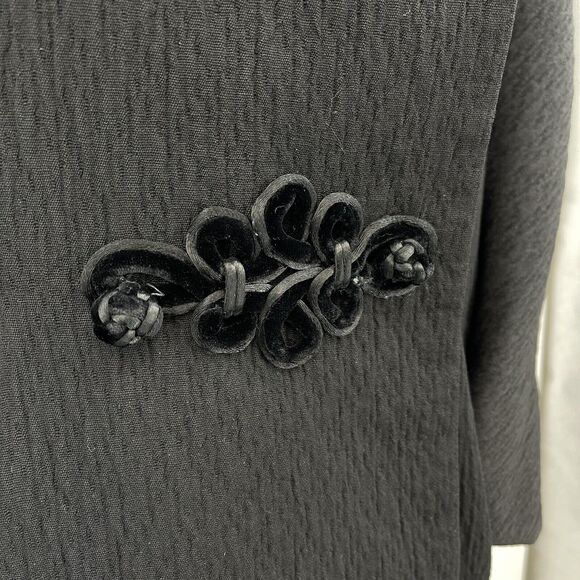 Vintage Freiss Black Coat w/ Velvet Collar & Frog Closures Lined Small/Medium - Picture 8 of 12